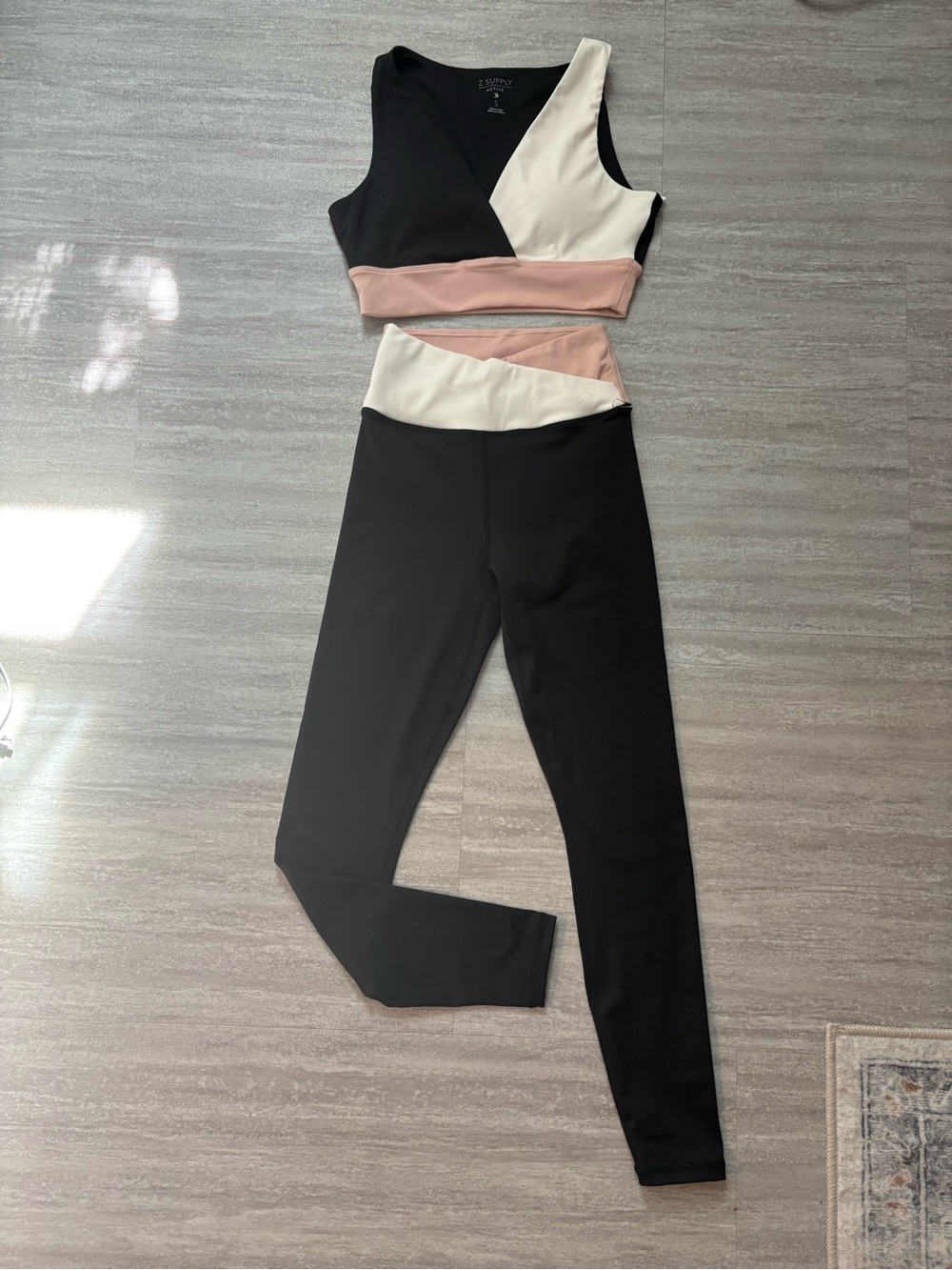 Z Supply Black, Blush & Cream Colorblock High-Waist Leggings Set